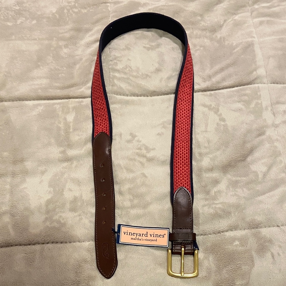 Vineyard Vines Red and Brown Men's Belt A6